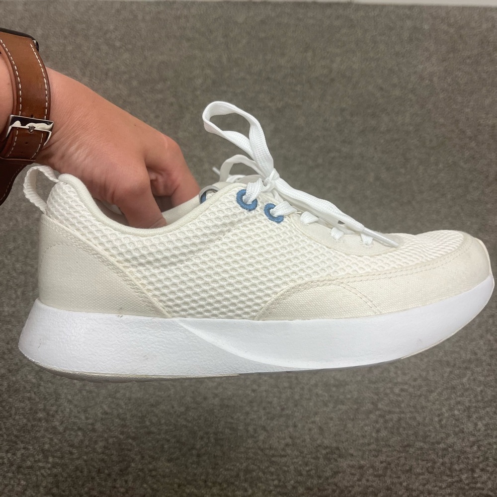 allbirds Women's Couriers - Natural White/Basin Blue (Blizzard Sole) size 7